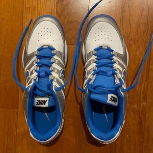 Nike Air Serve Return tennis shoe